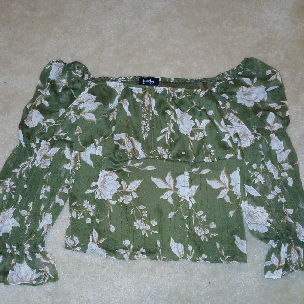 by & by Green Floral Off-Shoulder Blouse
